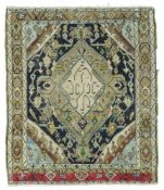 Hamadan Perserteppich. Iran. Alt, 1. Hälfte 20. Jahrhundert. 136 cm x 116 cm. Orientteppich.