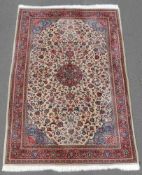 Saruk Perserteppich. Iran. 320 cm x 220 cm. Orientteppich. handgeknüpft. Wolle auf Baumwolle.