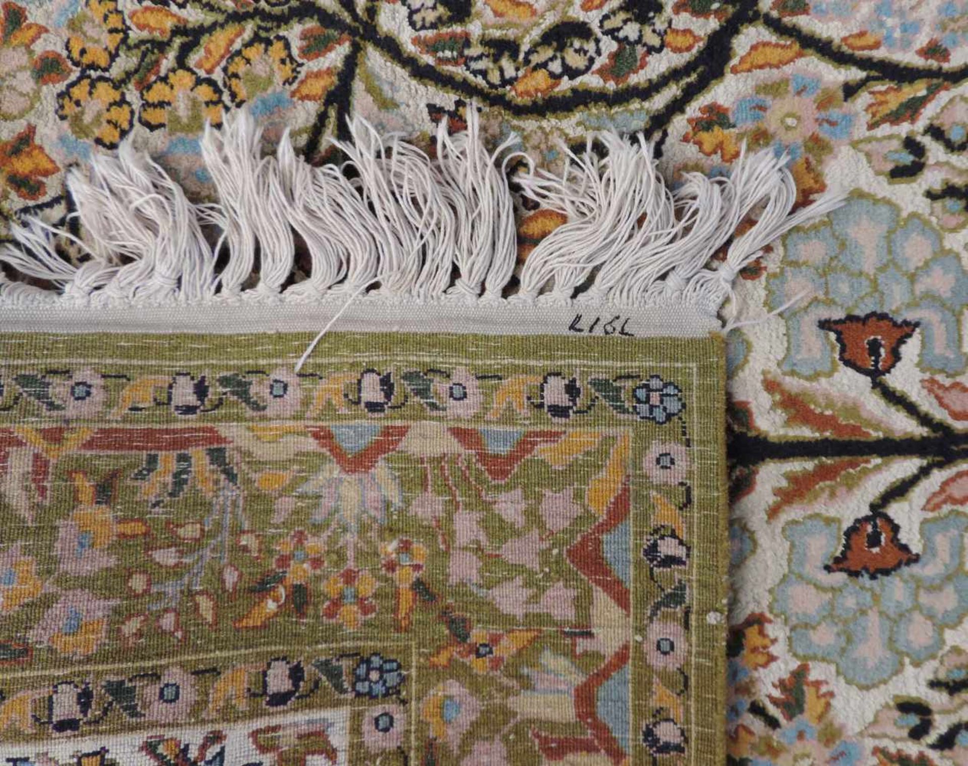 Kaschmir Meditationsteppich mit Seide. Indien. Sehr feine Knüpfung. 158 cm x 91 cm. Handgeknüpft. - Bild 5 aus 6