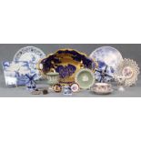 14 Teile Porzellan. Meissen, Rosenthal, Hutschenreuther und Wedgewood. 35 cm x 23 cm die Schale