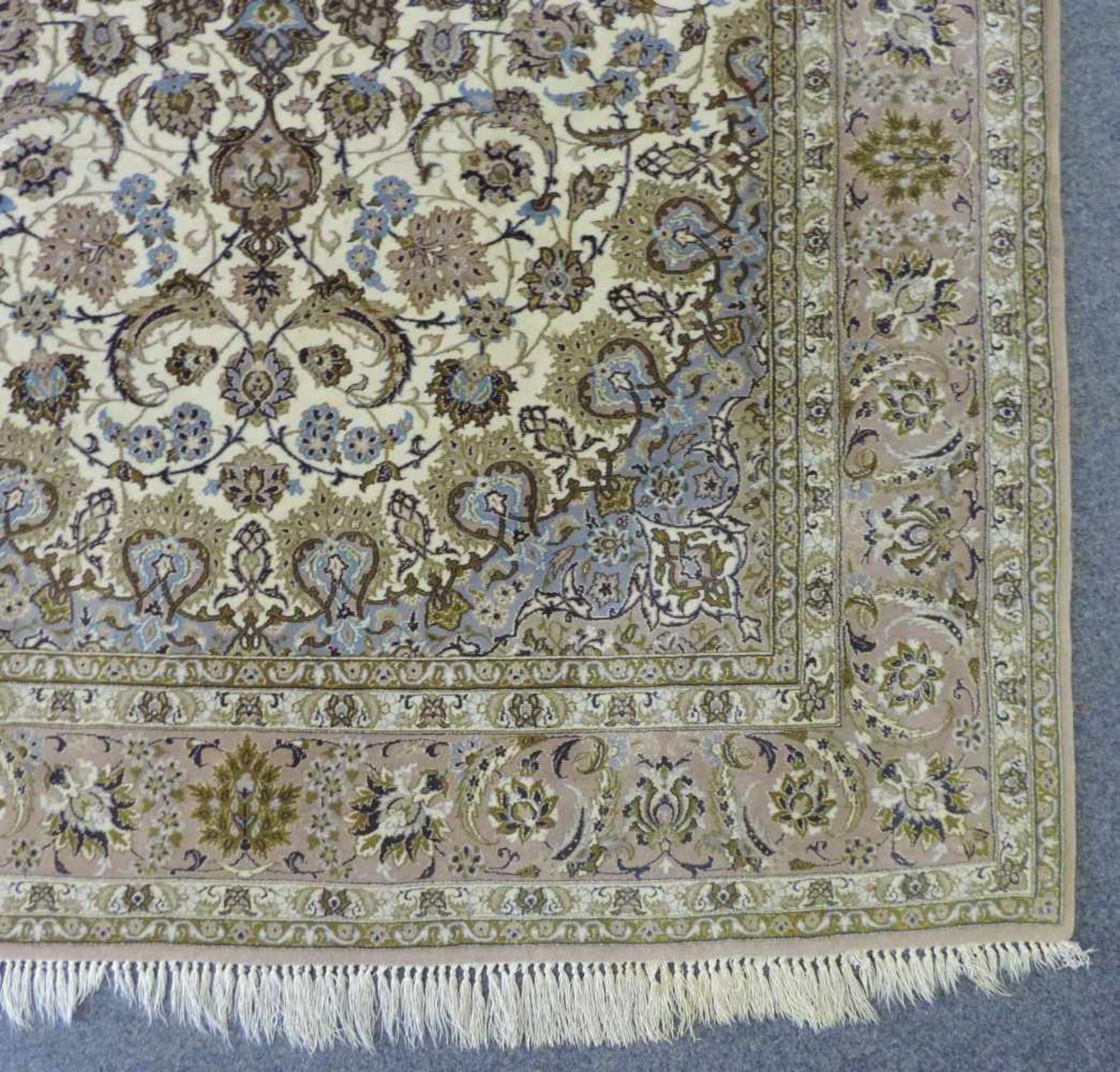 Isfahan Perserteppich. Iran. Sehr feine Knüpfung. 234 cm x 158 cm. Orientteppich. handgeknüpft. - Bild 3 aus 9