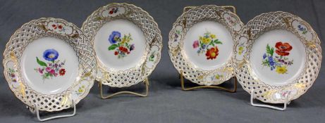 4 Durchbruchteller, Meissen Porzellan. Bis 15,4 cm Durchmesser. 4 perforated plates, Meissen