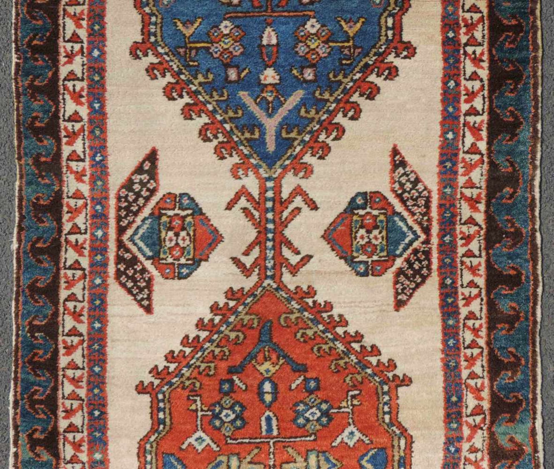 Sarab Perserteppich. Iran. Antik, um 1880. Schmaler Läufer. 312 cm x 93 cm. Handgeknüpft. Wolle - Image 3 of 8