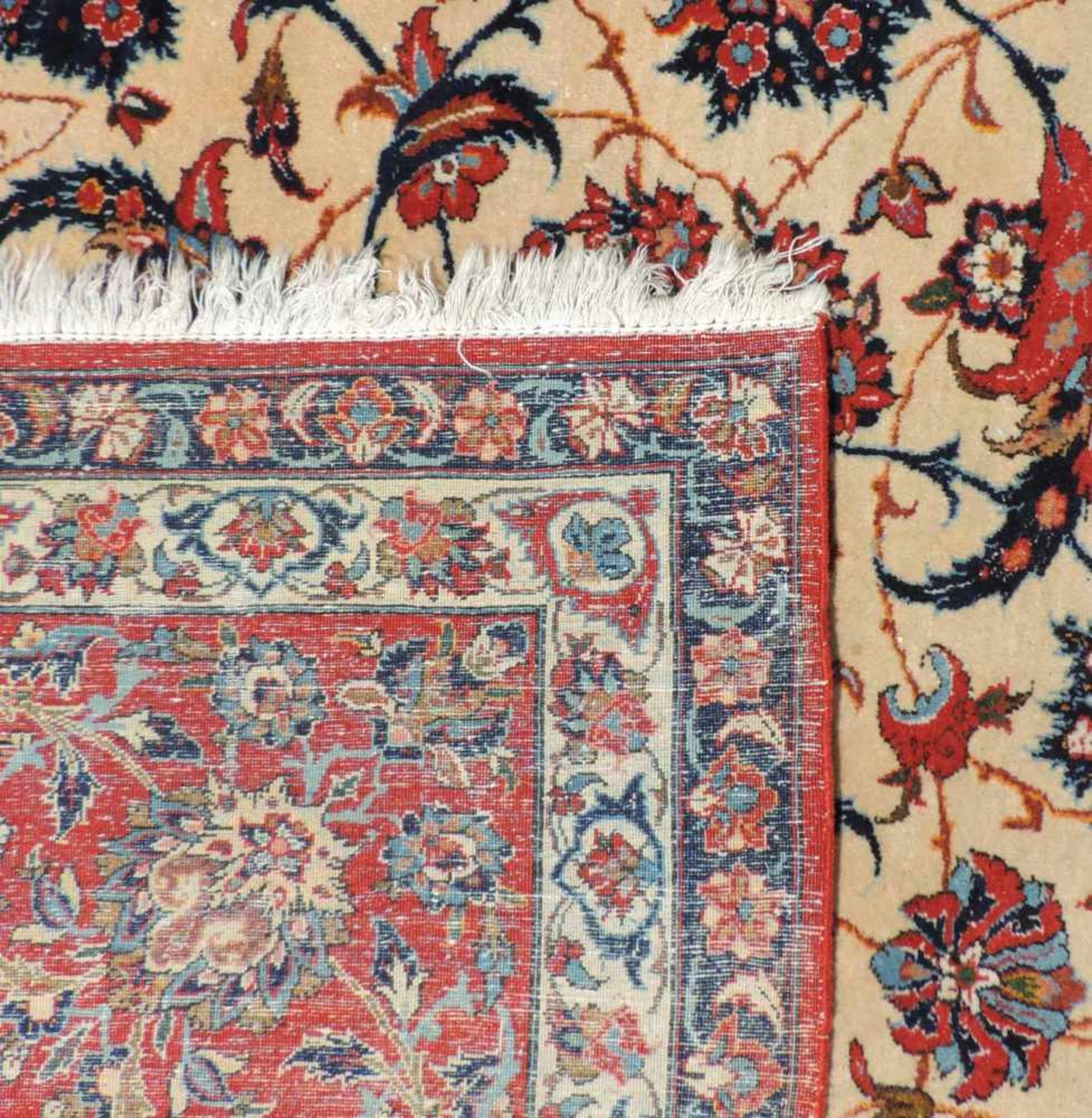 Isfahan Perserteppich. Durchgemustert. Iran. Feine Knüpfung. 391cm x 285 cm. Handgeknüpft. Wolle auf - Image 8 of 9