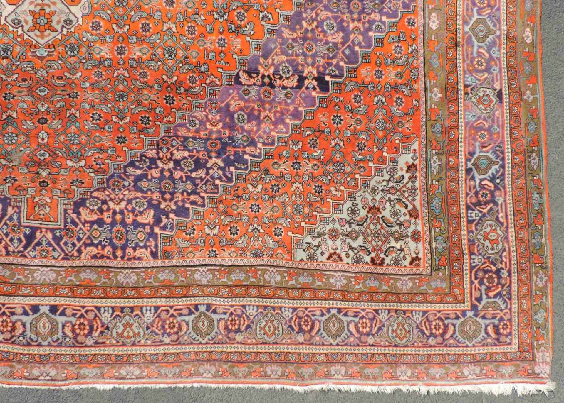 Bidjar Perserteppich. Iran. Feine Knüpfung. 434 cm x 357 cm. Handgeknüpft. Wolle auf Baumwolle. - Image 4 of 10