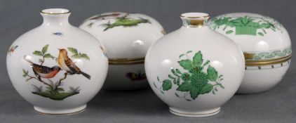 Herend, Apponyi und Rothschild Dekor. 2 Vasen und 2 Bonbonniere. Bis 11cm hoch. Herend, Apponyi