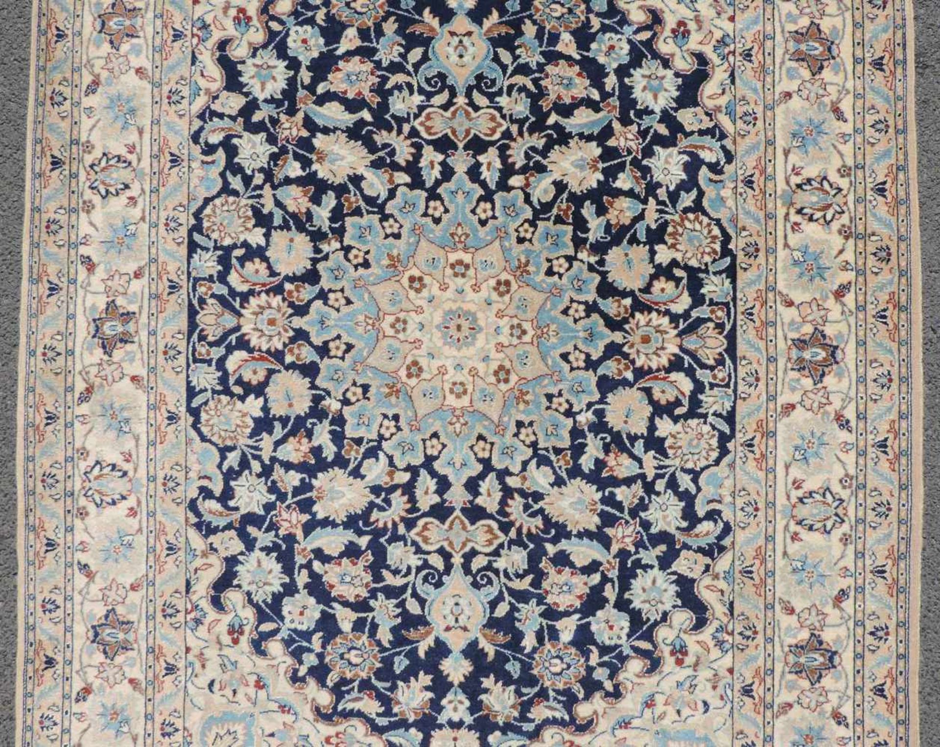 Nain Perserteppich. Iran. Feine Knüpfung. 156 cm x 112 cm. Orientteppich. Handgeknüpft. Korkwolle - Bild 3 aus 6