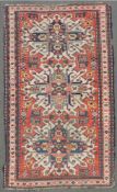 Tschelaberd "Adler Kasak" Teppich. Kaukasus. Antik, um 1880. 266 cm x 120 cm. Handgeknüpft. Wolle