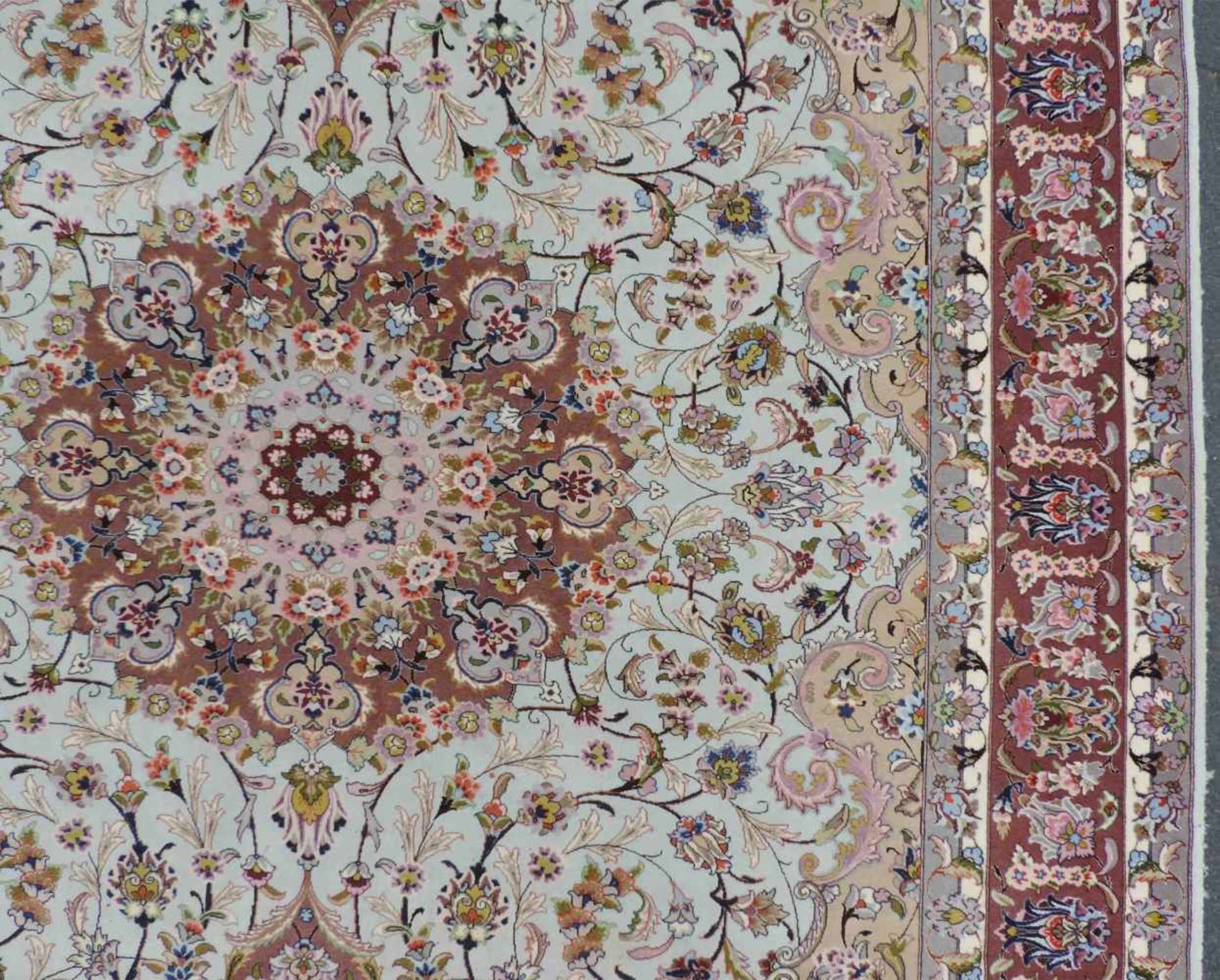Kork Täbris Perserteppich. Iran. Selten feine Knüpfung. 300 cm x 202 cm. Handgeknüpft. Mit Seide auf - Bild 5 aus 9