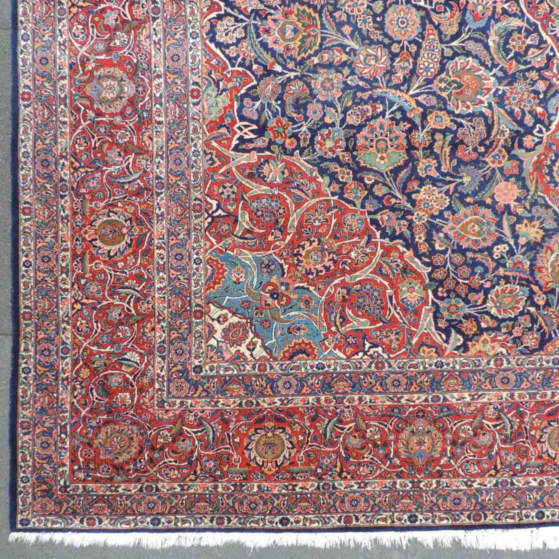 Keschan Perserteppich. Iran. Sehr feine Knüpfung. 426 cm x 314 cm. Orientteppich, handgeknüpft. - Bild 3 aus 10