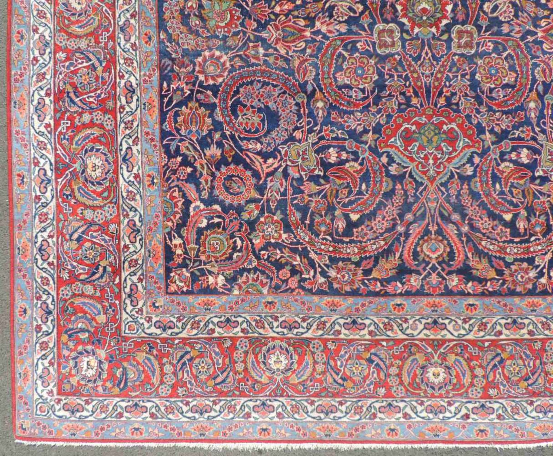 Keschan Perserteppich. Iran. Alt, um 1920. 354 cm x 260 cm. Orientteppich. Handgeknüpft. Korkwolle - Bild 3 aus 10