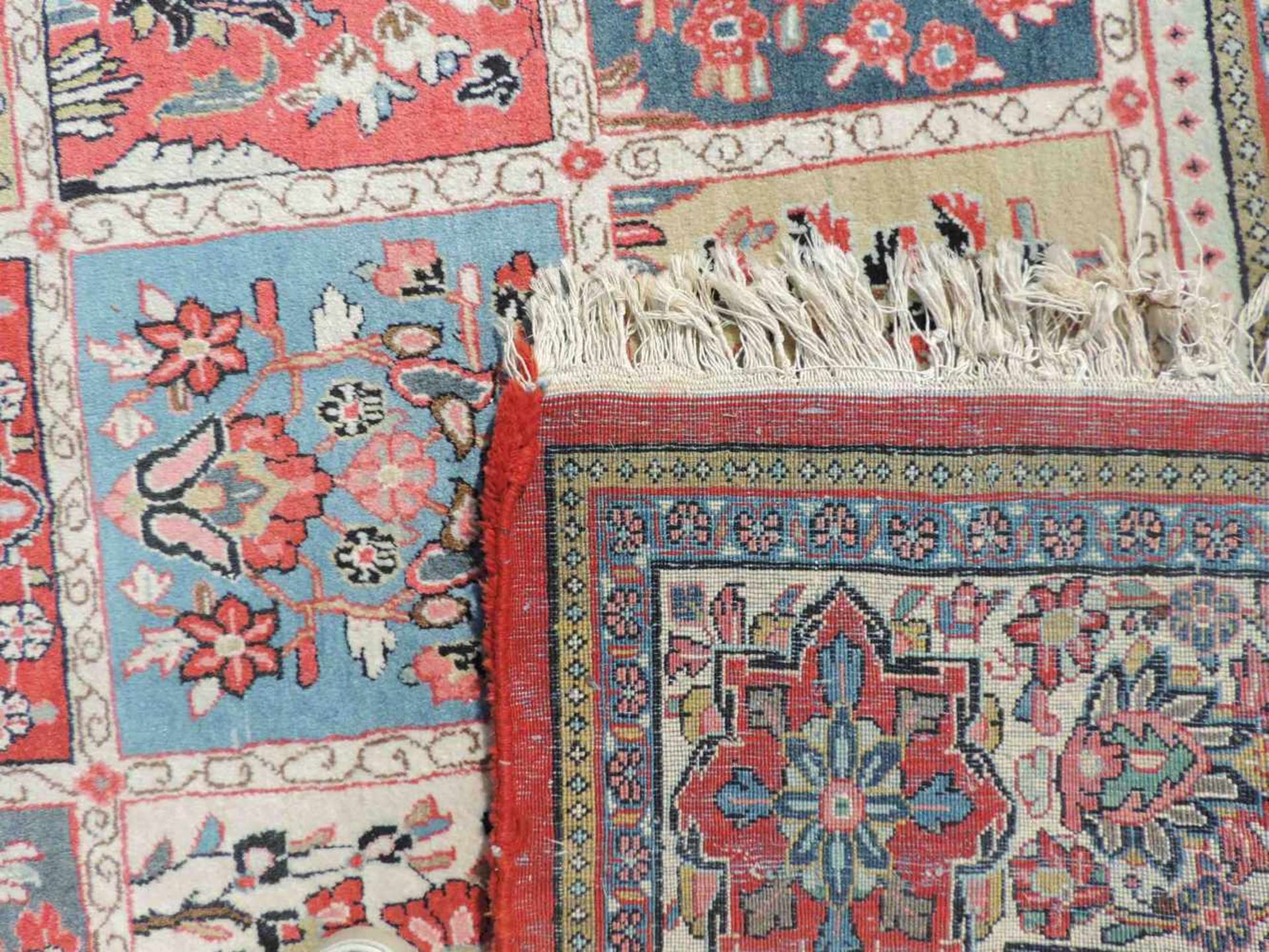 Saruk Perserteppich. Iran. Feldermuster. 354 cm x 255 cm. Handgeknüpft. Wolle auf Baumwolle. Saruk - Image 8 of 8