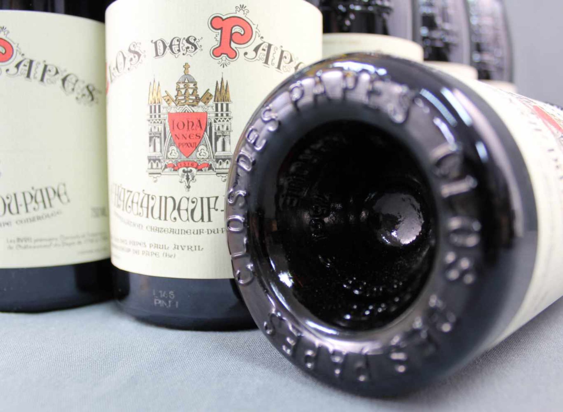 2014 Chateauneuf du Papes. "Clos des Papes". 14% Vol. 750 ml. 16 ganze Flaschen Rotwein - Bild 6 aus 6