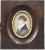 MINIATURIST (XIX). Portrait eines Herren. 55 mm x 40 mm im Ausschnitt. Gemälde. Wohl Öl. MINIATURIST