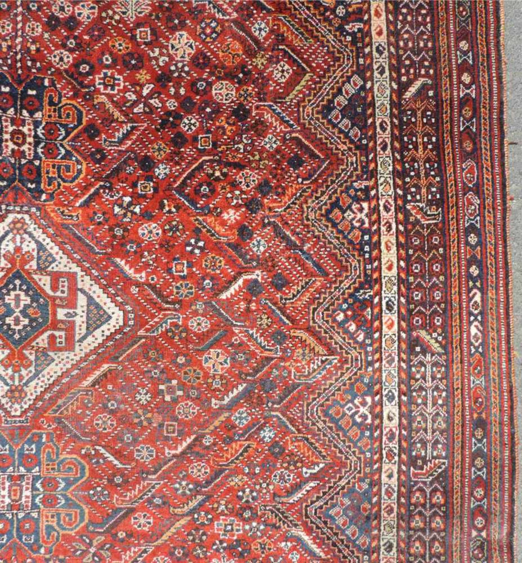 Quaschkai Perserteppich. Iran. Mitte 20. Jahrhundert. 310 cm x 205 cm. Handgeknüpft. Wolle auf - Image 5 of 9