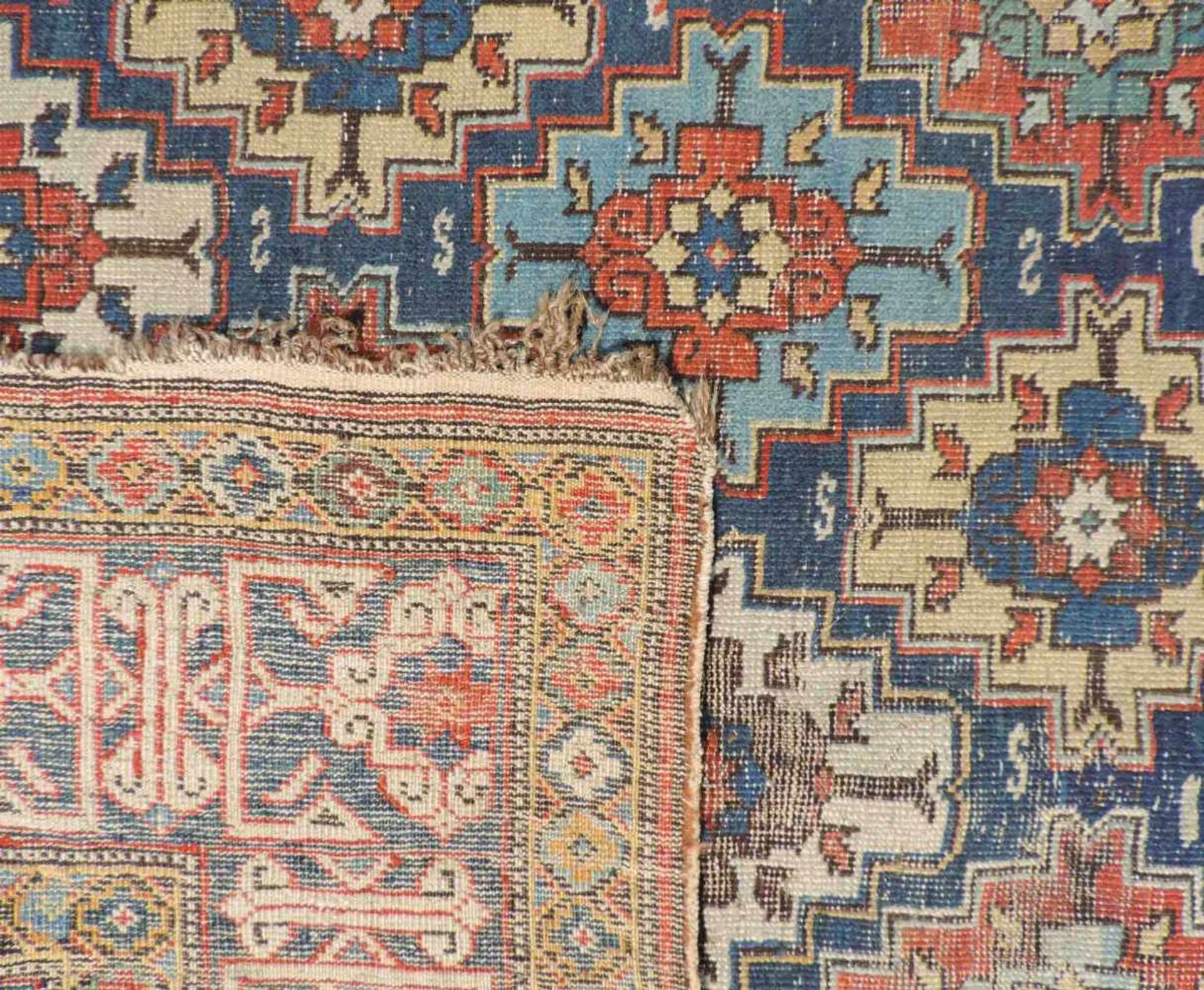Schirwan Galerie Teppich. Kaukasus. Antik, um 1860. Feine Knüpfung. 307 cm x 106 cm. Handgeknüpft. - Bild 9 aus 9