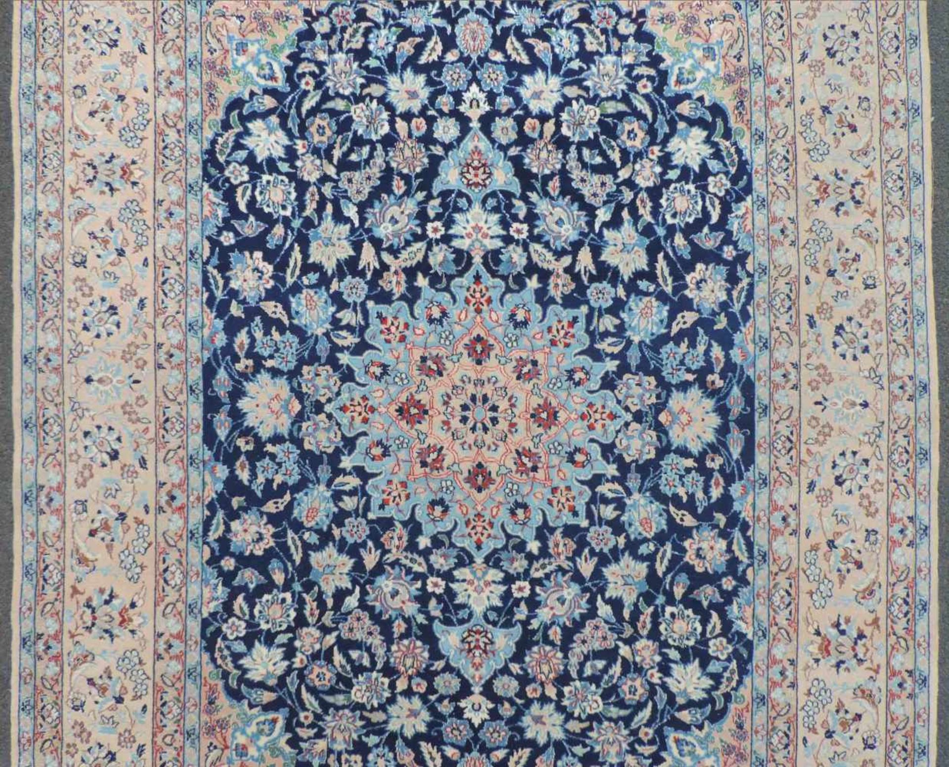 Nain Perserteppich. Iran. Feine Knüpfung. 265 cm x 178 cm. Orientteppich, handgeknüpft. Korkwolle - Bild 3 aus 6