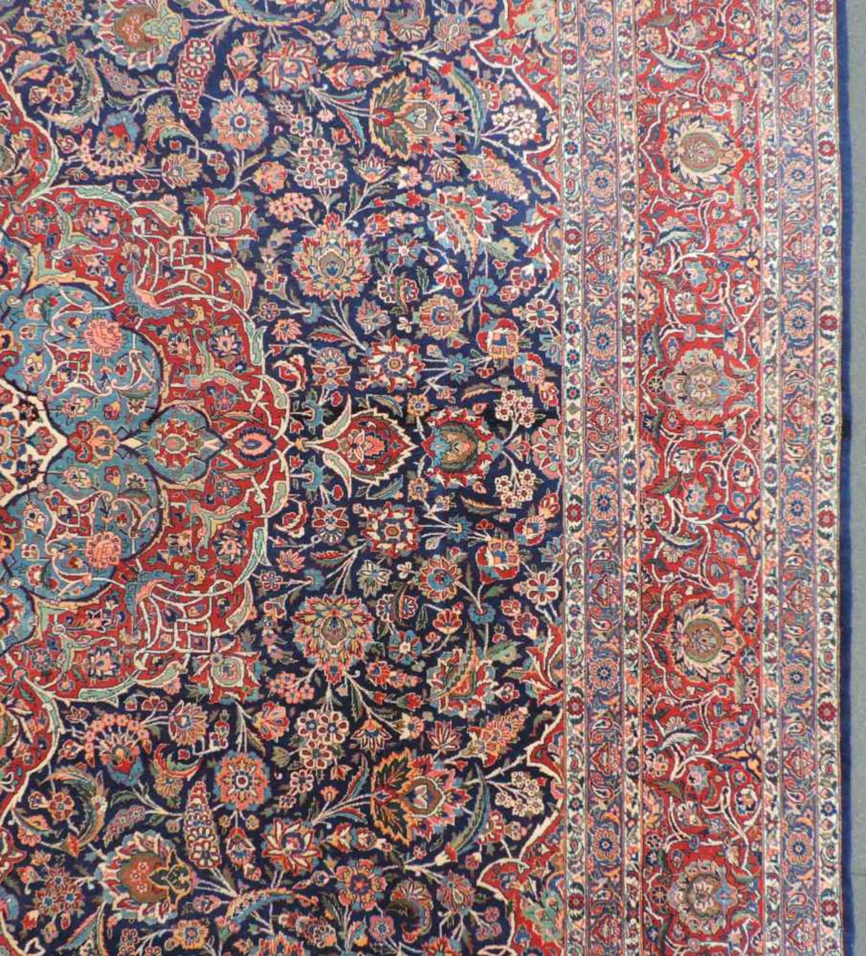 Keschan Perserteppich. Iran. Sehr feine Knüpfung. 426 cm x 314 cm. Orientteppich, handgeknüpft. - Bild 7 aus 10