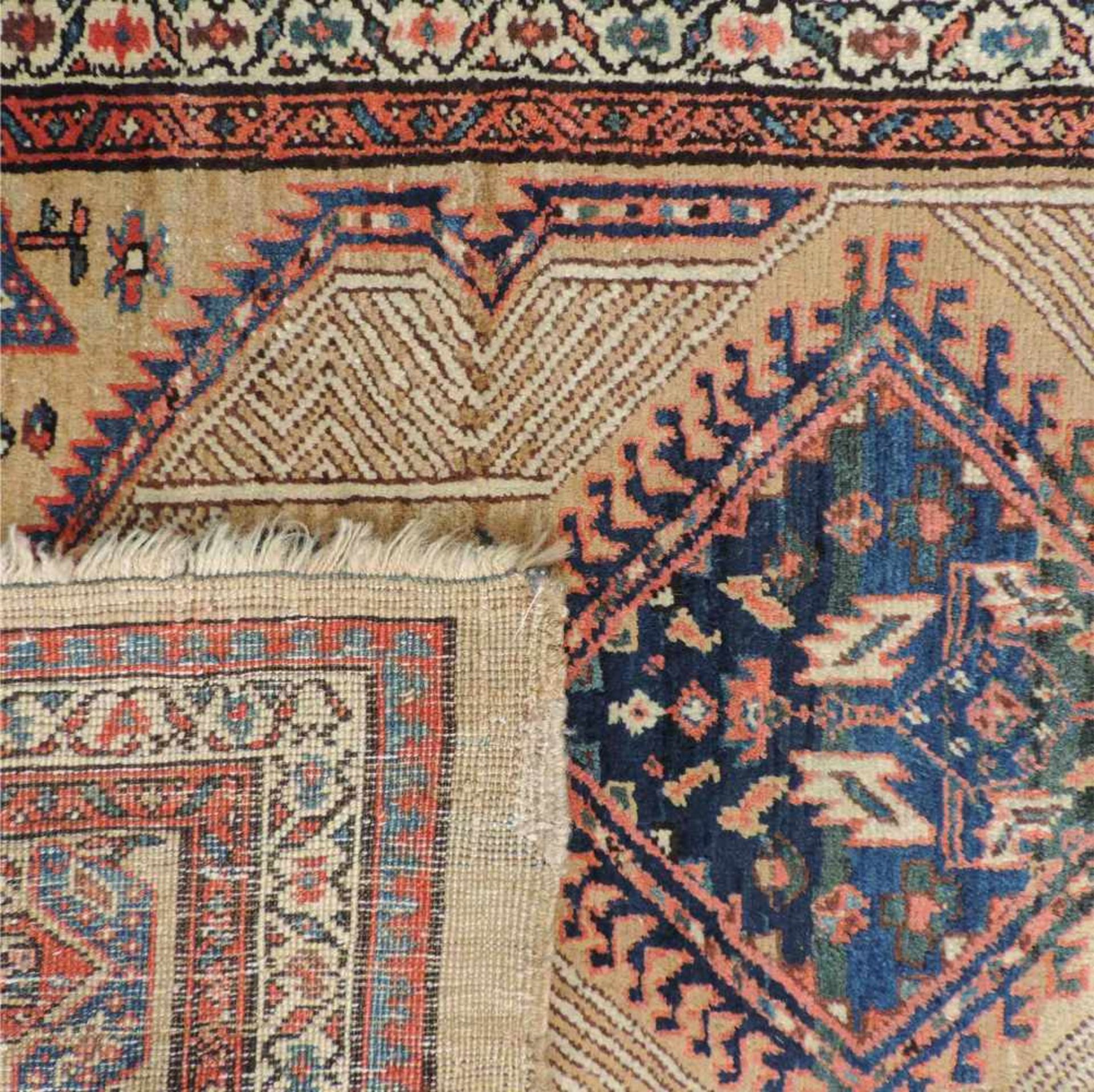 Sarab Perserteppich. Iran. Antik, um 1880. 160 cm x 91 cm. Handgeknüpft. Kamelhaar und Wolle auf - Image 8 of 8