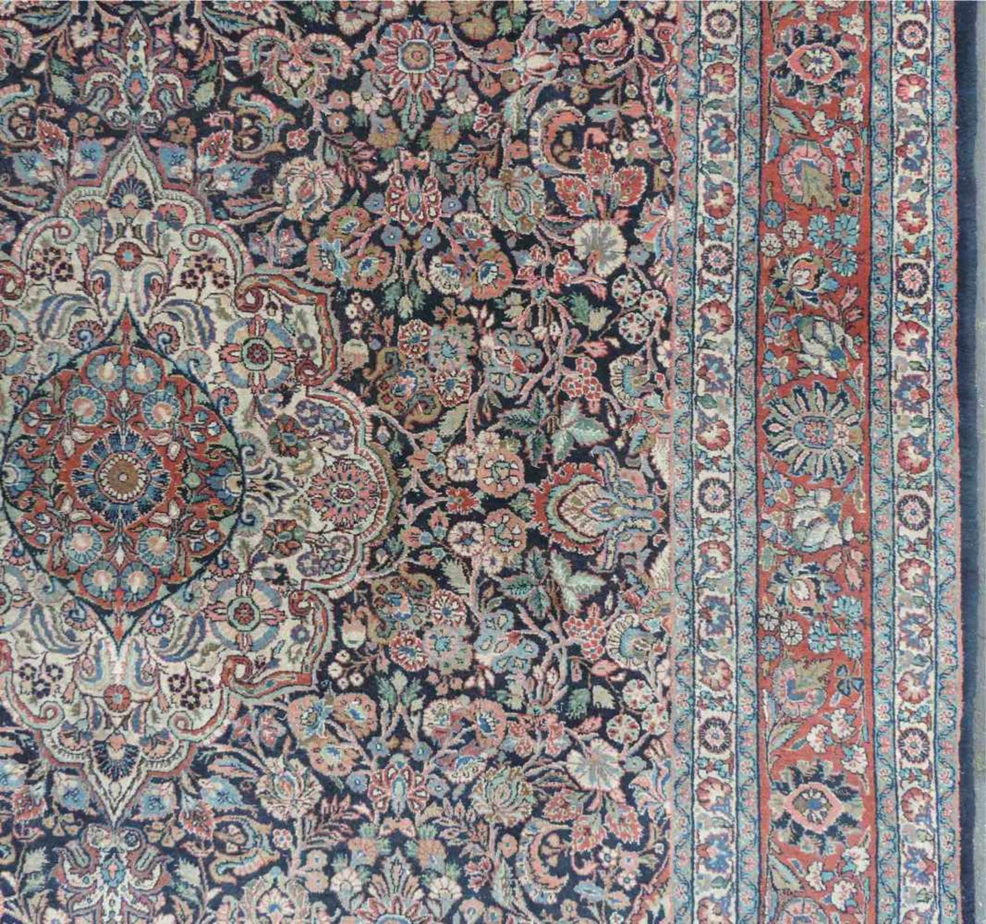 Hamadan Scherkat Perserteppich. Iran. Feine Knüpfung. 388 cm x 275 cm. Handgeknüpft. Wolle auf - Image 6 of 9