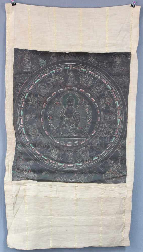 Nag Thang, Buddha, Thangka, China / Tibet alt.66 cm x 57 cm ohne Textilumrandung. 121 cm x 65 cm mit - Image 2 of 5