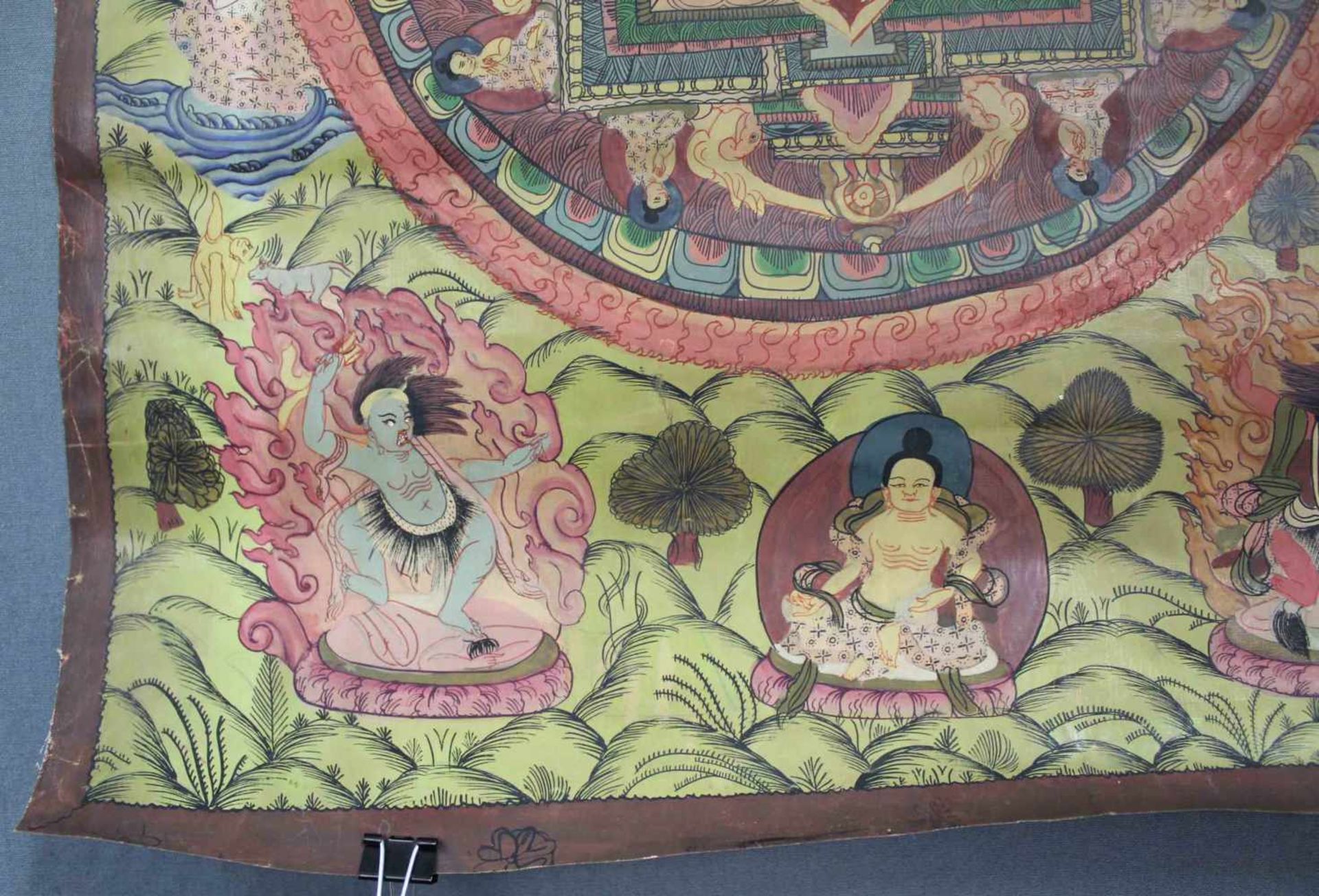 Mandala, China / Tibet alt.56 cm x 44 cm. Gemälde. Die Abschlusskrone des Lhasa Palastes deutlich zu - Image 2 of 6