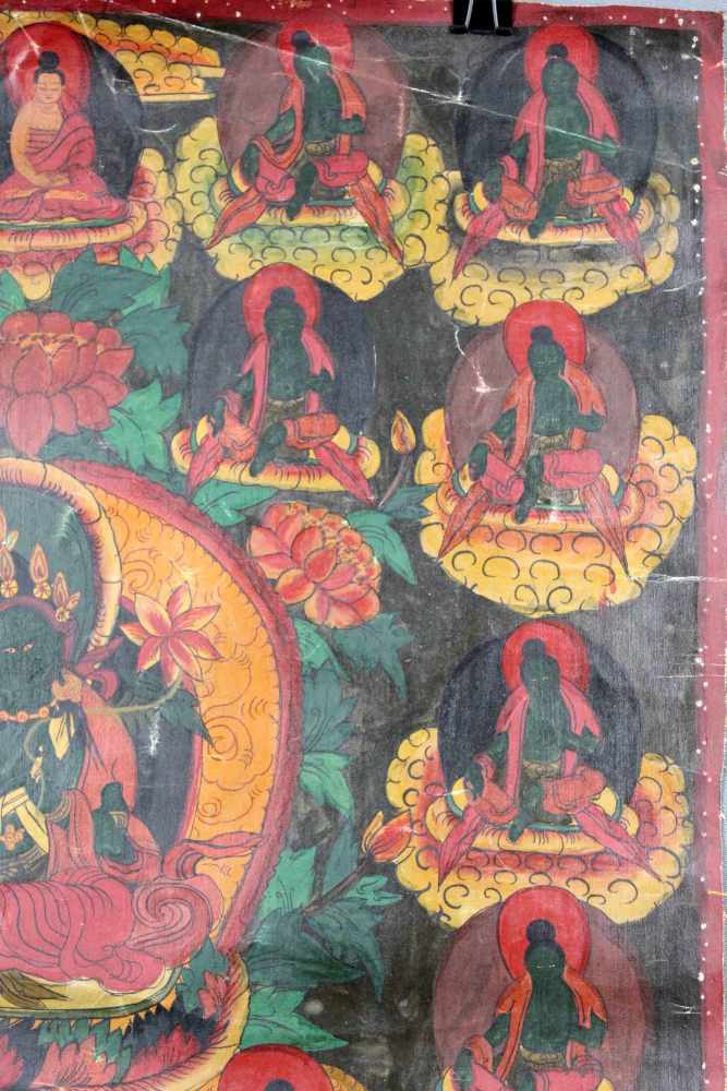 Thangka, China / Tibet alt. Wohl Shyama - Tara.57 cm x 44,5 cm. Gemälde. Dargestellt die - Image 5 of 7