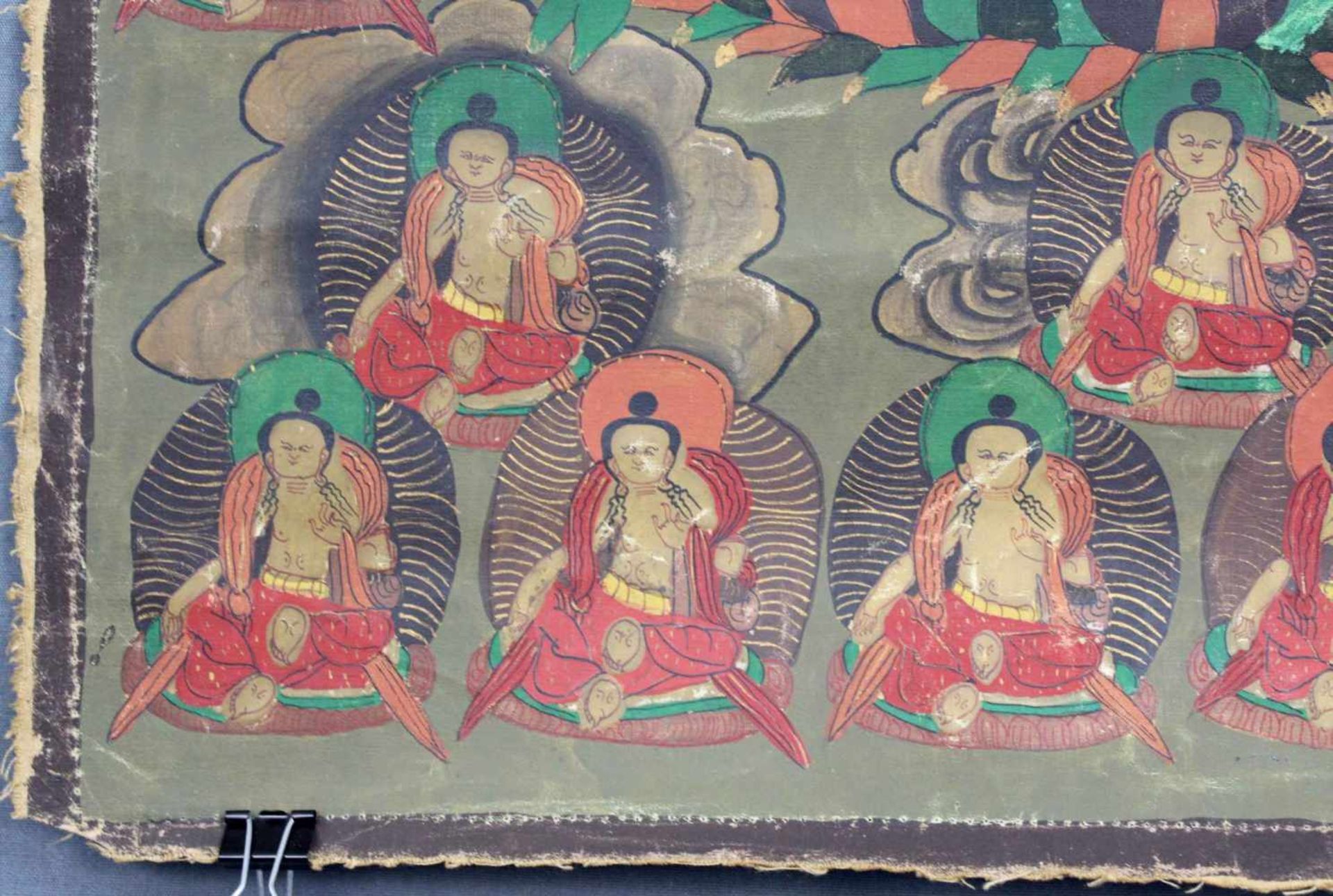 Thangka, Darstellung der Gattin von Amoghasiddhi Grüne Tara, China / Tibet alt.62 cm x 47 cm. - Bild 3 aus 9