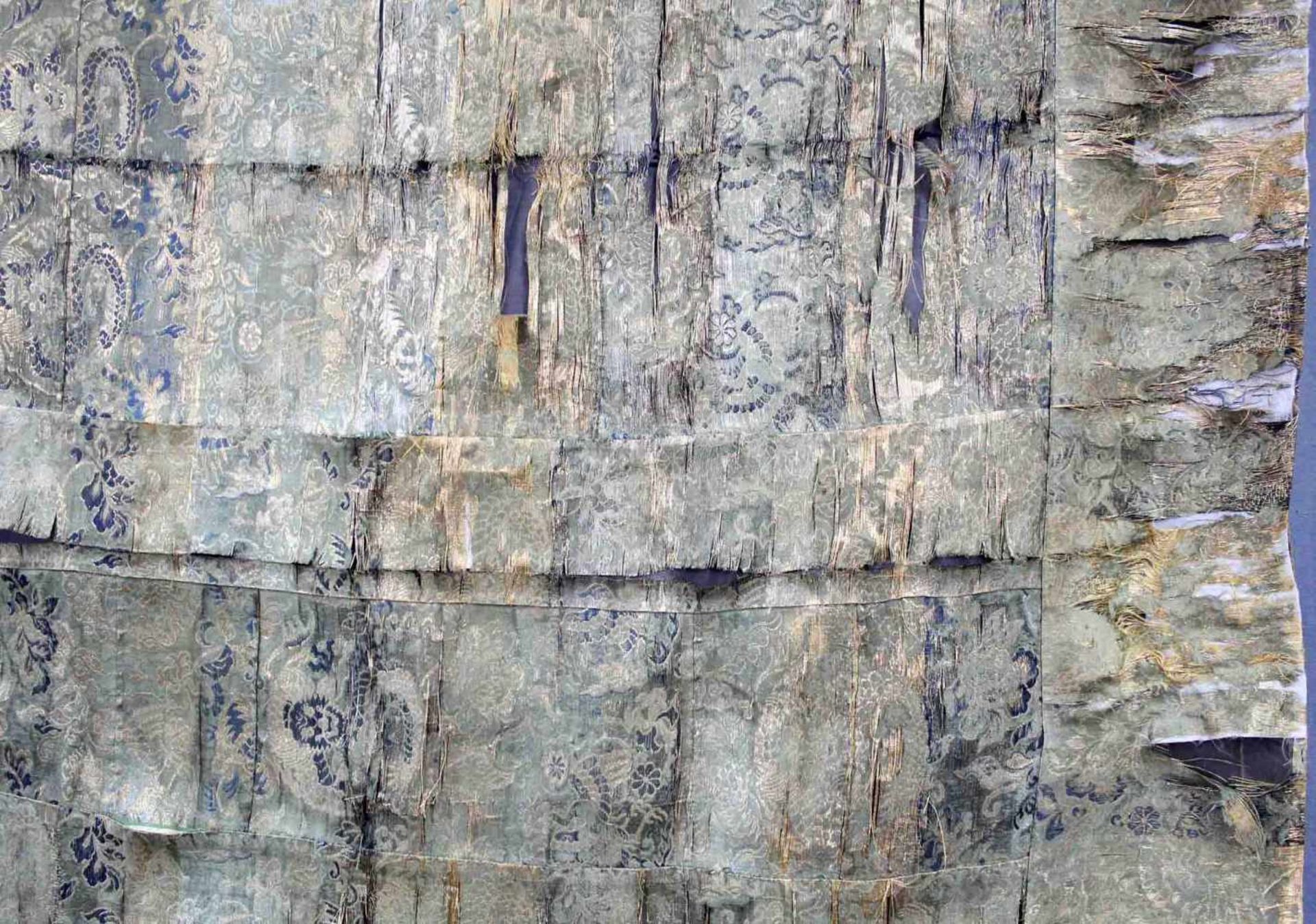 Patchwork Behang. Seidengewebe. Japan, alt.207 cm x 114 cm.Patchwork hanging. Silk fabric. Japan, - Bild 8 aus 13