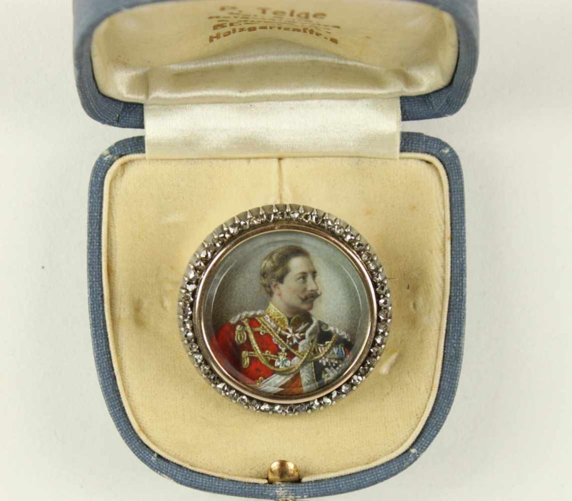 Goldene Geschenkbrosche Kaiser Wilhem II. , König von Preußen mit Brillanten. Rundes Medaillon, - Bild 5 aus 5