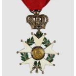 Orden der Ehrenlegion,Modell 1813-1830, Ritterkreuz. Kreuz Silber emailliert, gechipt und repariert,