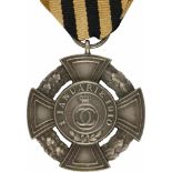 Königl. Rumänischer Ordendes Regierenden Hauses, Silbernes Verdienstkreuz. Kreuz Bronze