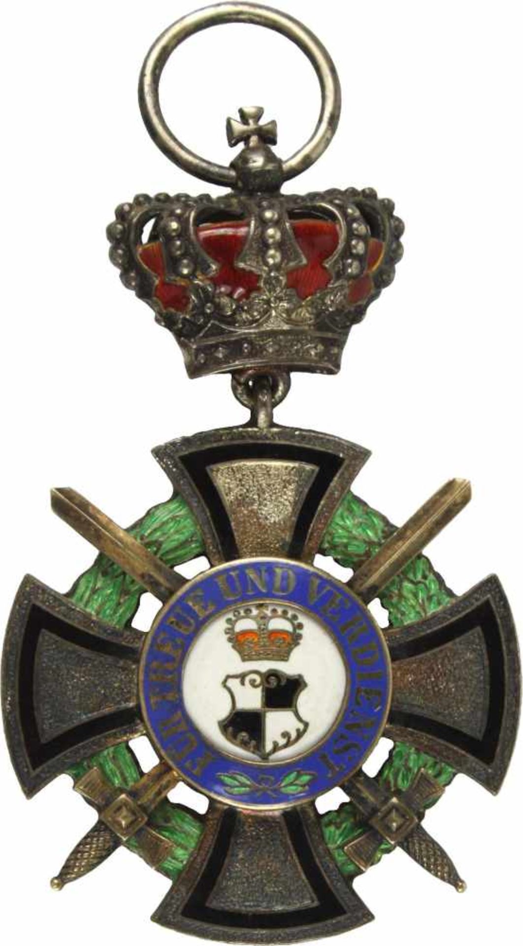 Fürstlicher Hausorden von Hohenzollern, Kreuz 3. Klasse mit Krone und Schwertern. Kreuz Silber teils