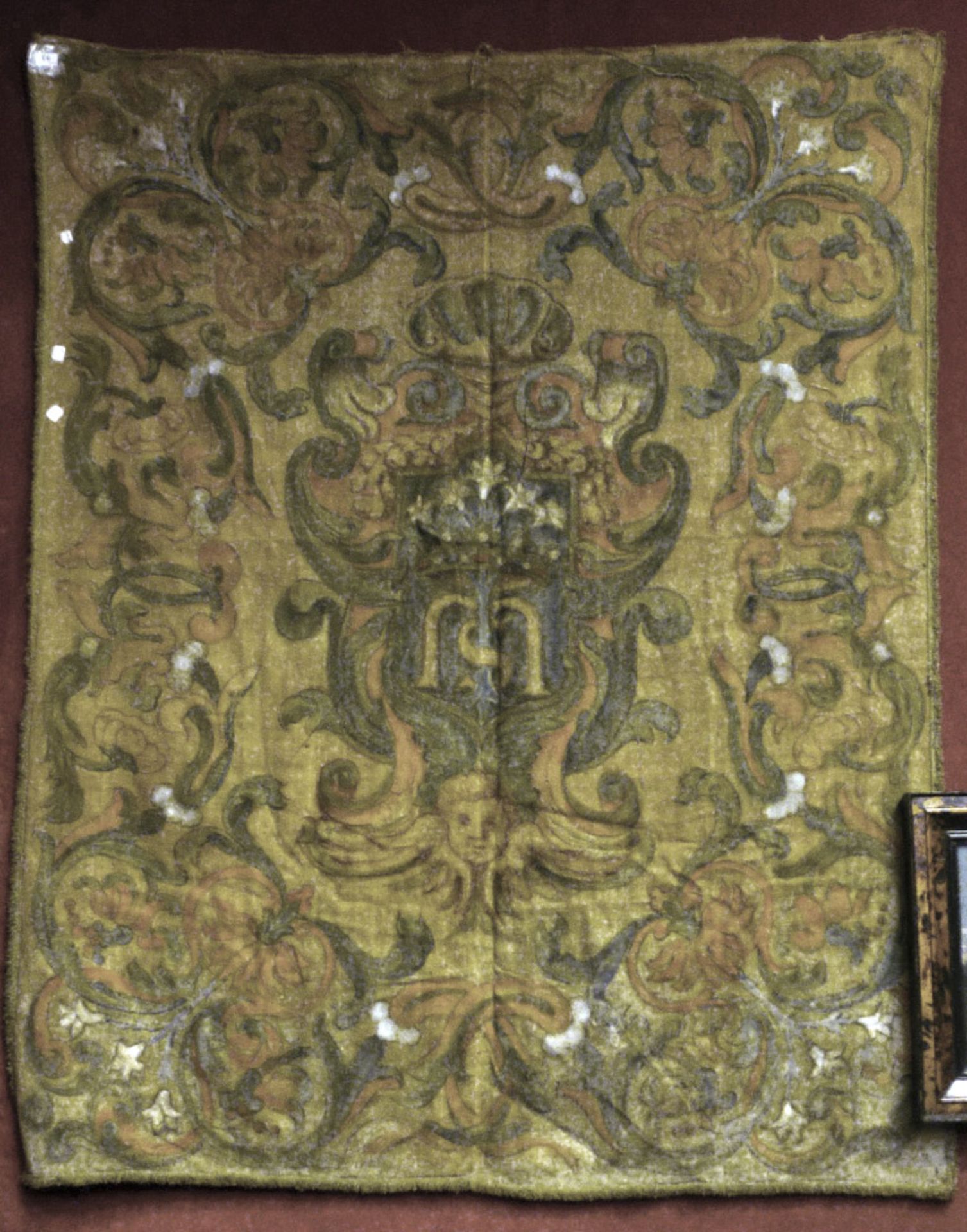 TAPESTRY OF GRASS JUICE, CENTRAL ITALY 17TH CENTURY in polycromy, with design of leaves and