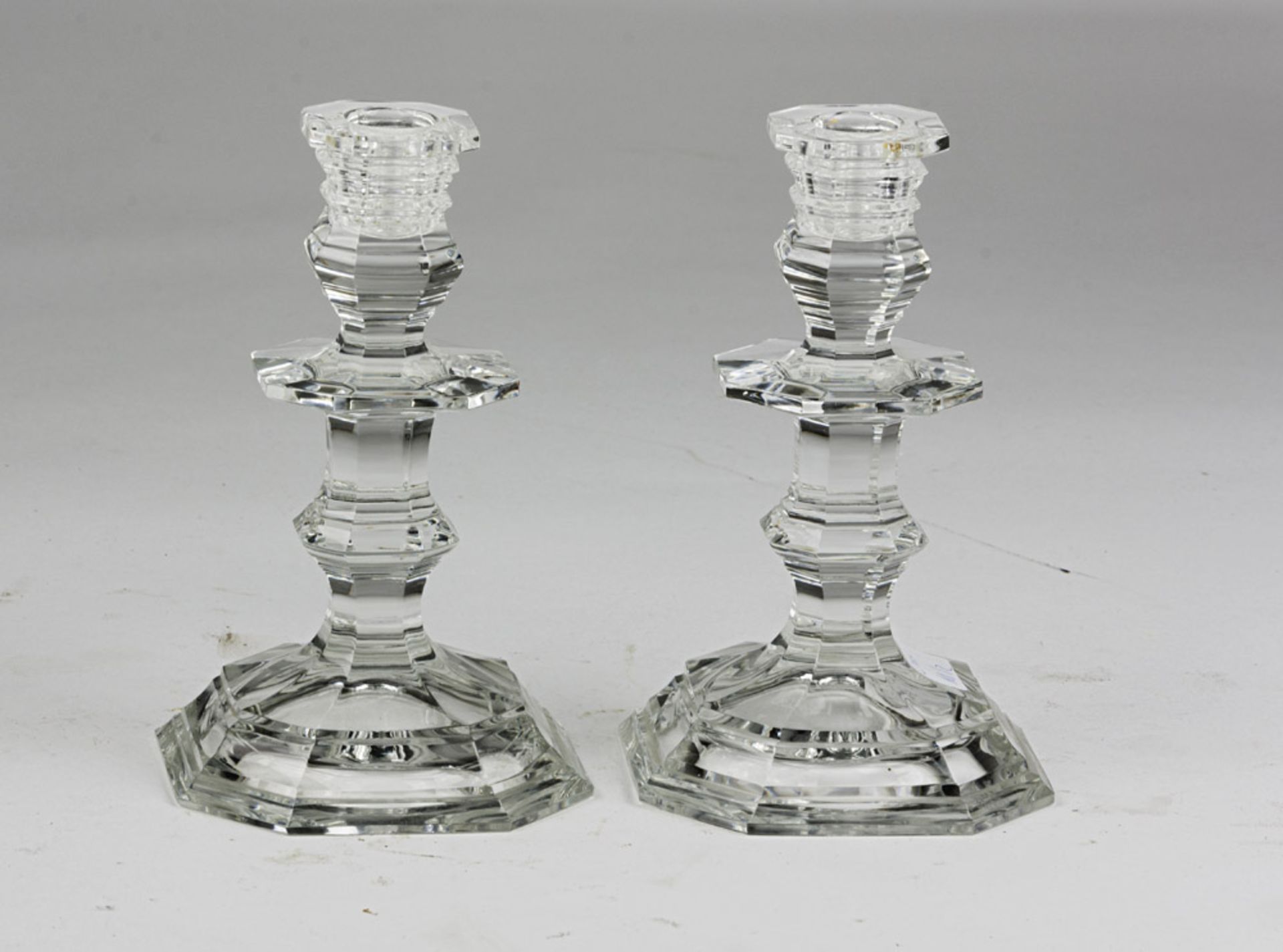 PAIR OF CHANDELIERS IN GRINDED GLASS, BACCARAT 20TH CENTURY with stem and base polygonal. Brand '