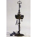 FLORENTINE BRASS LAMP, LATE 19TH CENTURY. h. cm. 56. LAMPADA FIORENTINA IN OTTONE, FINE XIX SECOLO a