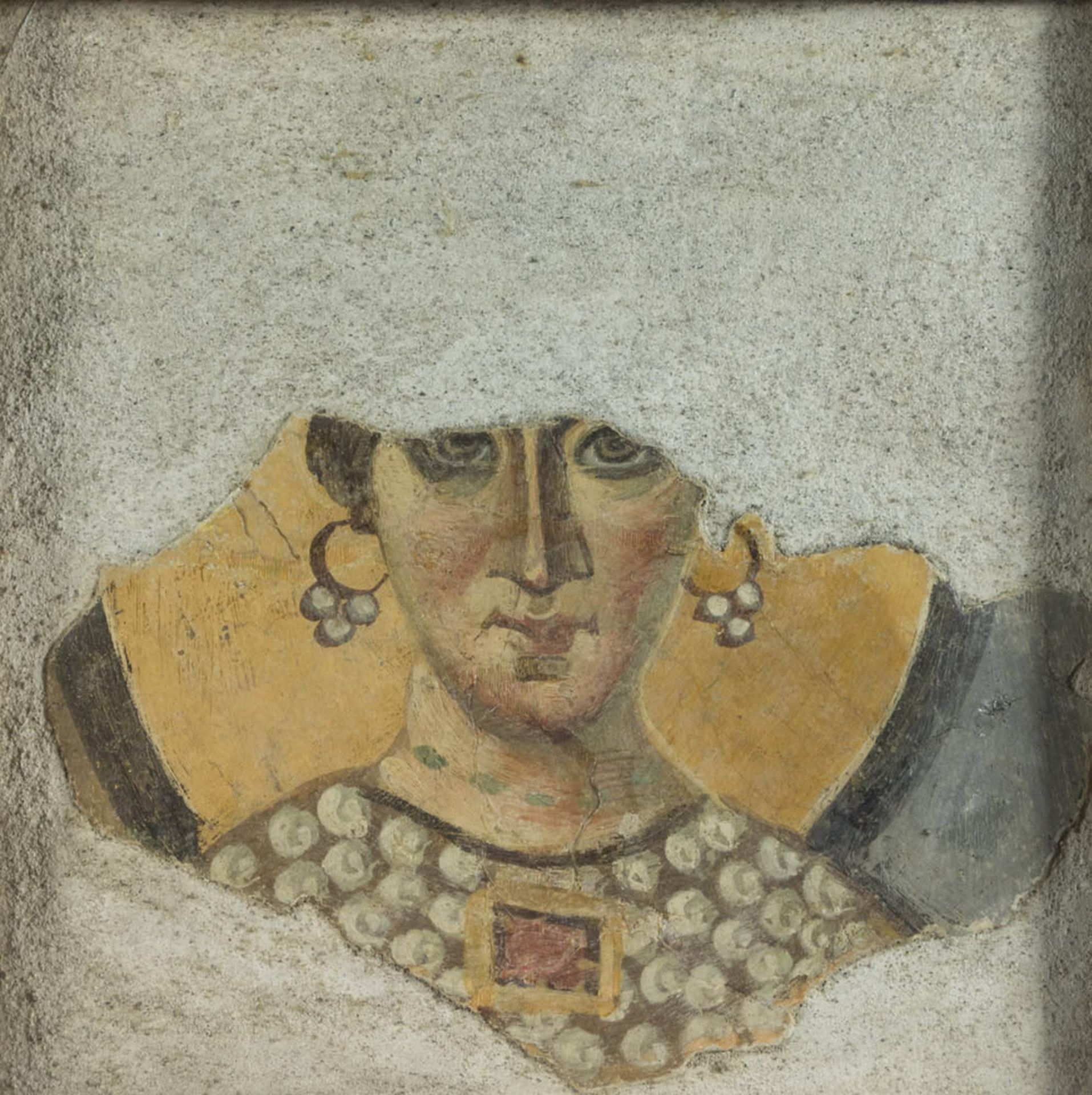 SOUTHERN ITALY CRAFTSMAN, 12th CENTURY (?) Bust of Saint Fragment of fresco, cm. 22 x 33. Support in