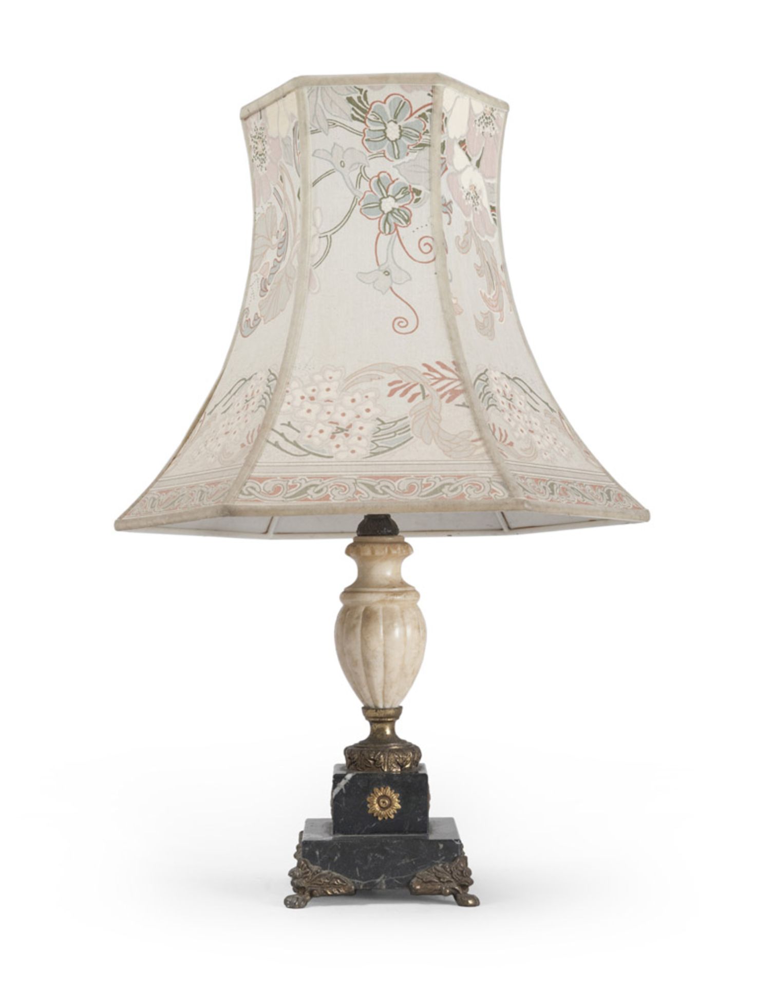 LIGHT IN MARBLE, EARLY TWENTIETH CENTURY baluster stem with alabaster and black marble base.