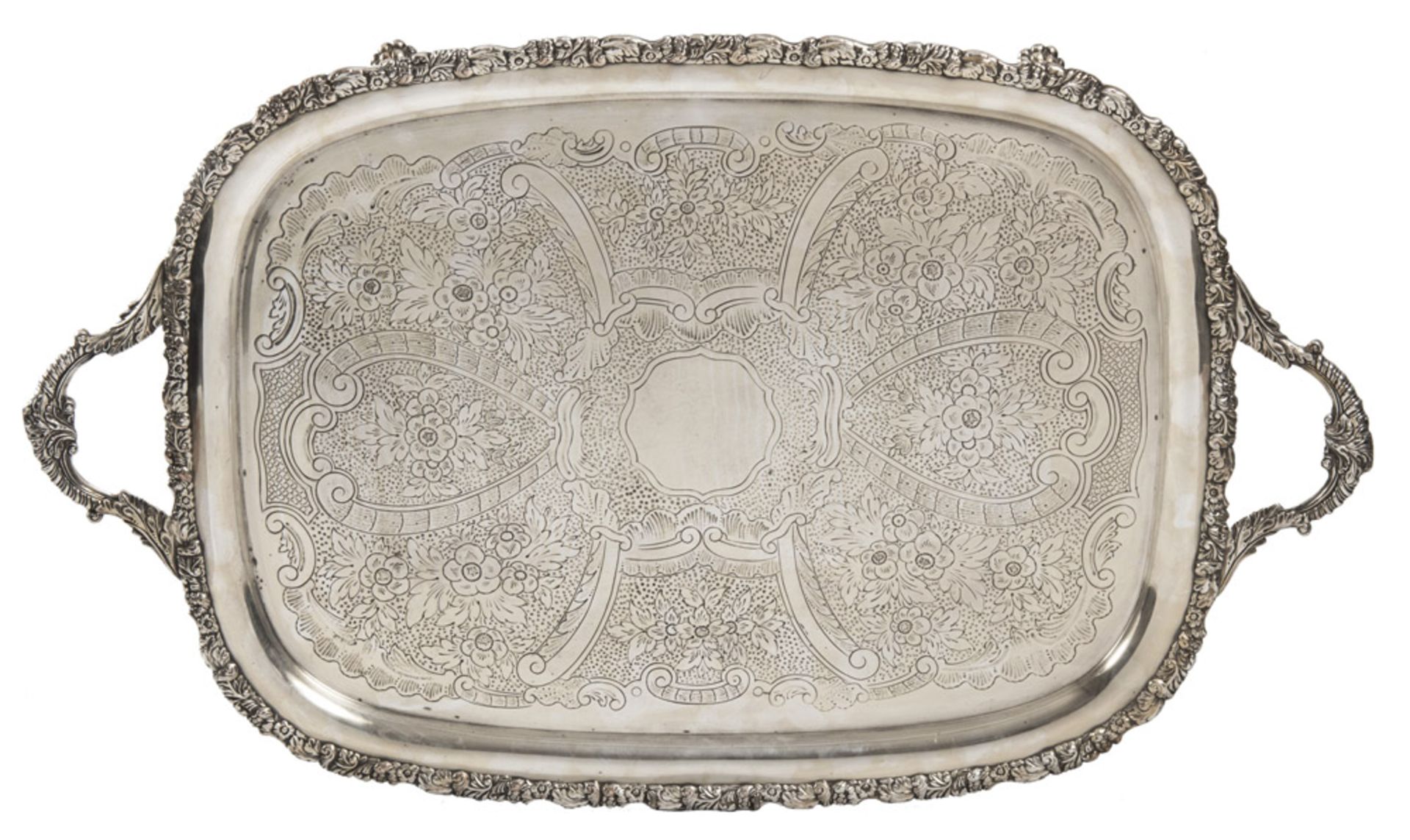 BIG SHEFFIELD TRAY, EARLY 20TH CENTURY entirely engraved to floral motives, volutes and leaves. Edge