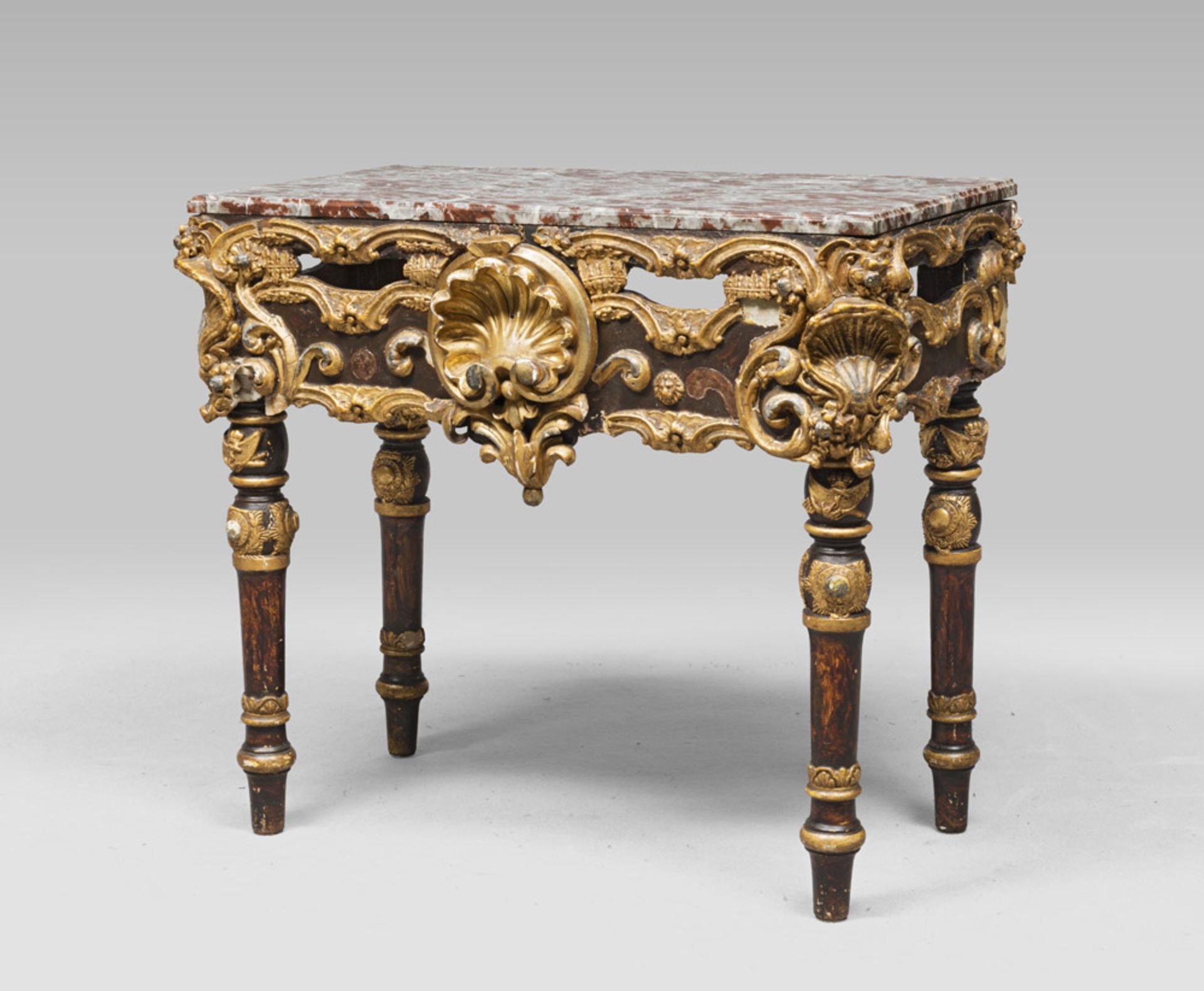 SMALL BLACK AND GOLD LACQUERED WOOD CONSOLE, END 18TH CENTURY front with sides graven to spiral,