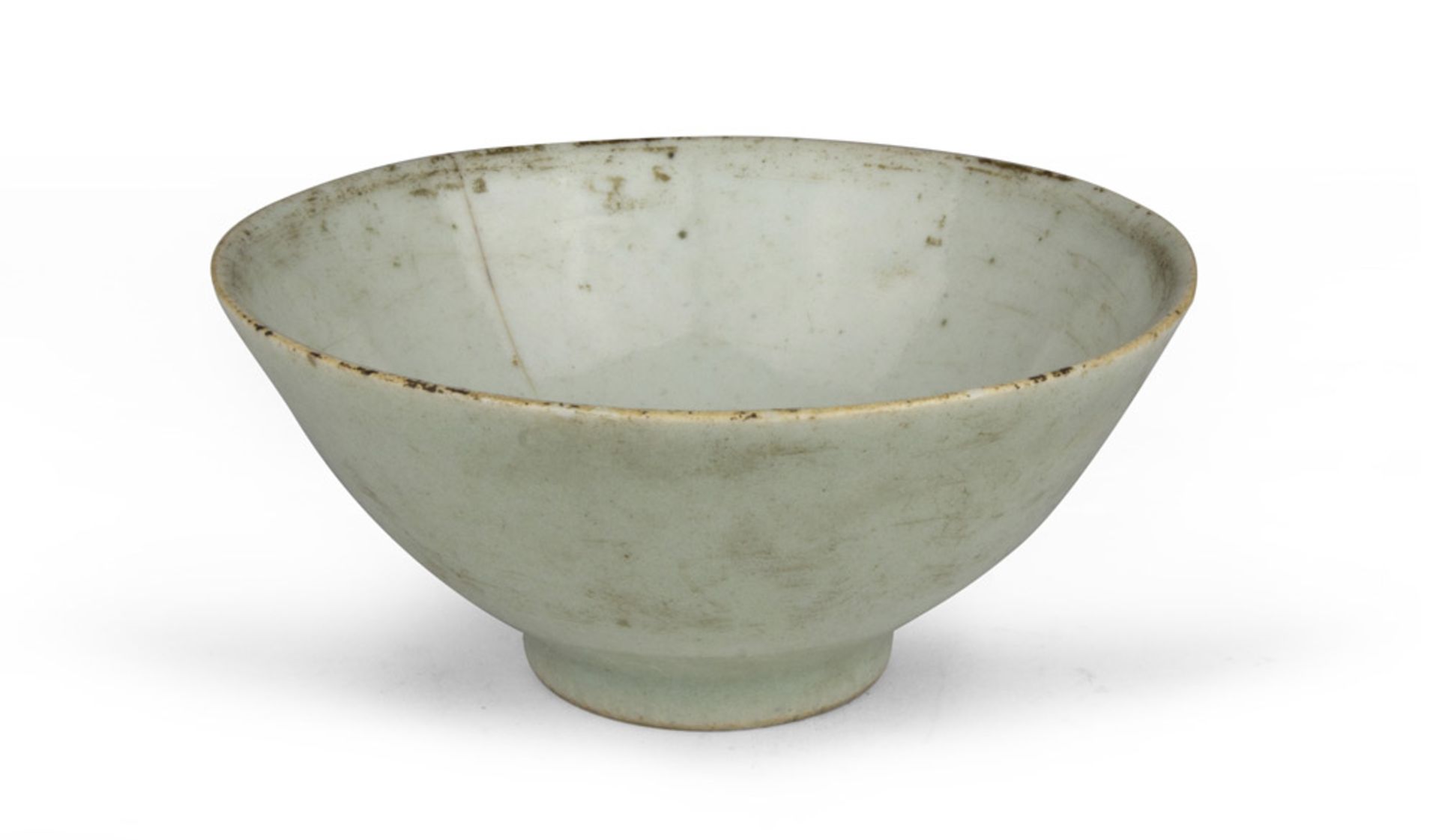 CELADON BOWL, CHINA, 19TH CENTURY