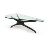 VLADIMIR KAGAN (Worms 1927 - Palm Beach 2016) Coffee table, anni '50 Struttura tri-simmetrica in