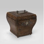 SMALL CASKET IN TUJA BRIAR, LATE 18TH CENTURY of seventeenth-century style, with metal applications.