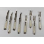 DESSERT CUTLERY SERVICE, ENGLAND EARLY 20TH CENTURY in Sheffield, with engraved blades and handles