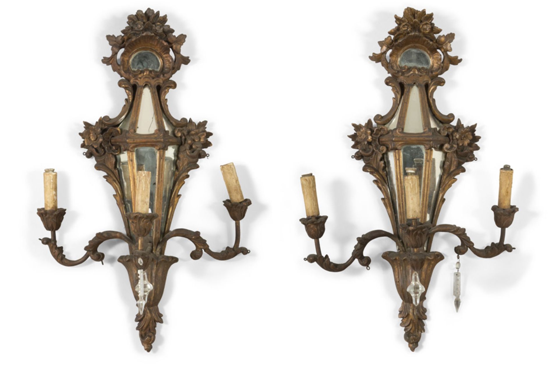 A PAIR OF GILTWOOD APPLIQUES, VENICE EARLY 20TH CENTURY of eighteenth-century style, with mirrors