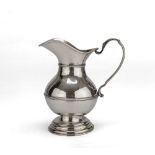 SILVER PITCHER, PUNCH KINGDOM OF ITALIA 1872/1933 smooth body with molded basement. Title 800/