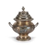 SILVER TUREEN, EARLY 20TH CENTURY engraved with motifs of racemes, with edges chiseled to