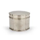 SILVER BOX, PUNCH ALEXANDRIA 1944/1968 Silversmith 'Firm Ima.' Title 800/1000. Measures cm. 10 x