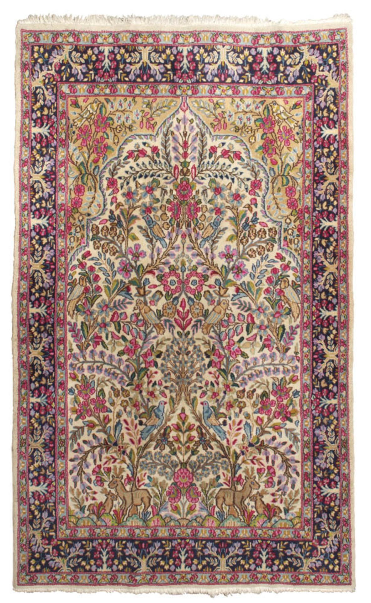 KUM CARPET, FIRST HALF 20TH CENTURY. Measures cm. 240 x 145. TAPPETO KUM, PRIMA METÁ XX SECOLO con