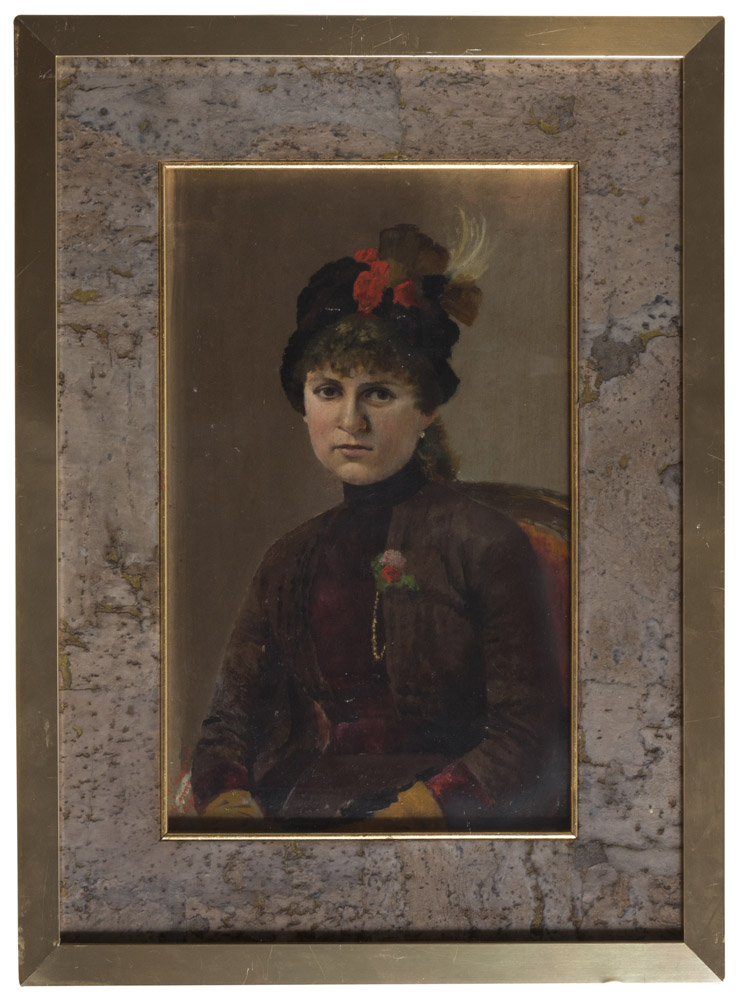 ITALIAN PAINTER, LATE 19TH CENTURY Woman's portrait with little hat Oil on panel, cm. 33 x 20 Signed